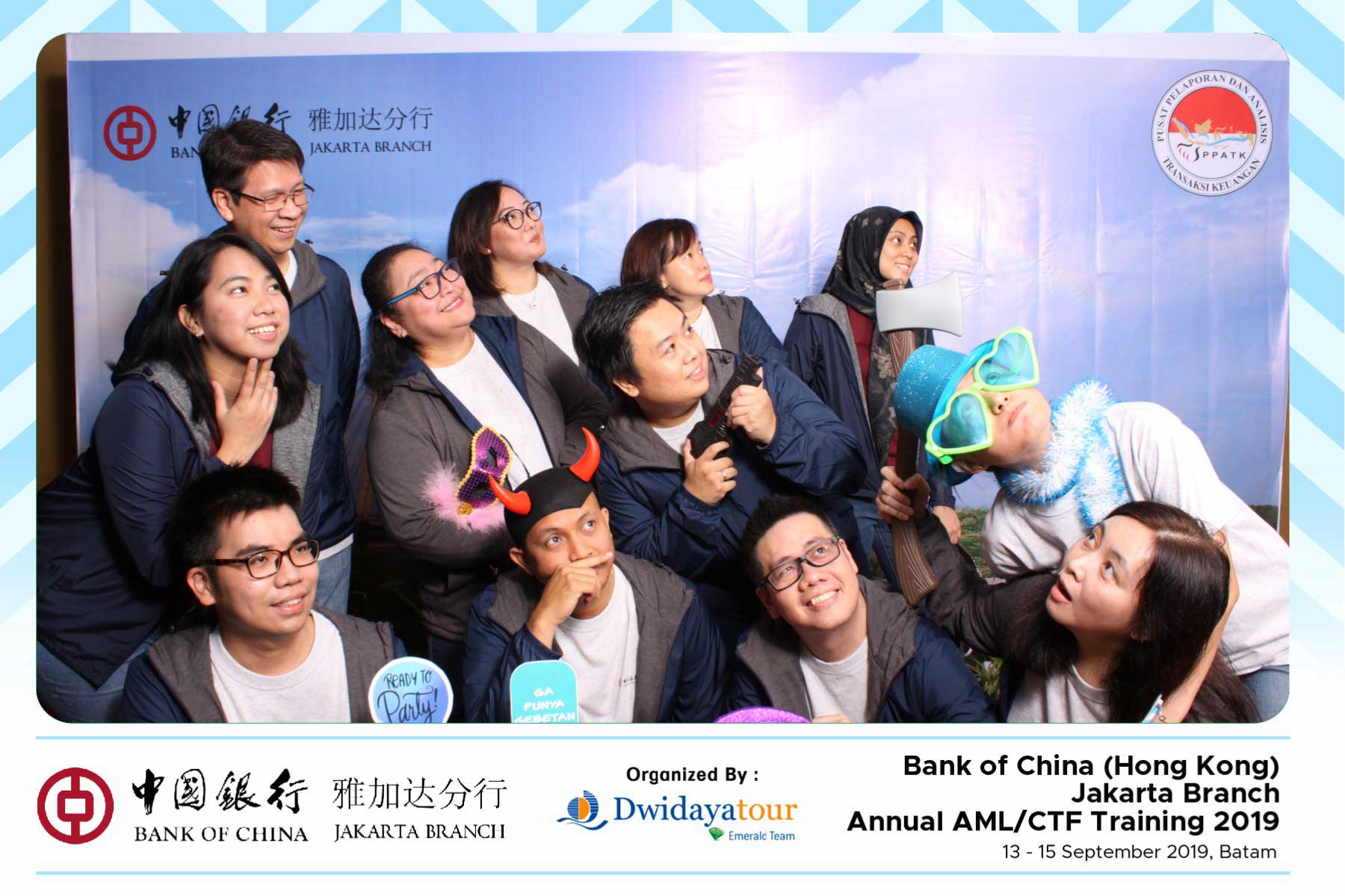 photo-booth-Bank-Of-China_Ksnaphotobooth-009